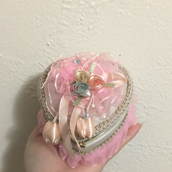 Heart Music Jewelry Box - Picture 10 of 10